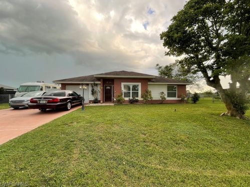 235 Eaglesmere Dr, Lehigh Acres, FL 33936-7541
