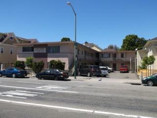 1715 Brush St, Oakland, CA 94612-1354
