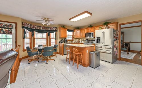 313 Old Babcock Trl, Gibsonia PA  15044-7411 exterior