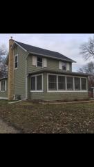 107 Head St, Edgerton, WI 53534-1721
