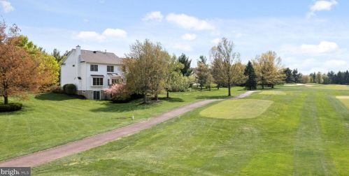 107 Inverrary Dr, Blue Bell, PA 19422-3253