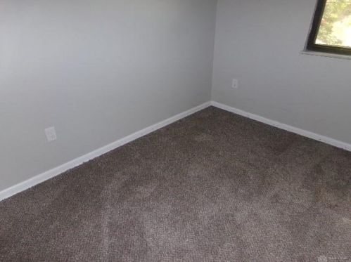 1034 Heathwood Dr, Englewood OH  45322-2429 exterior