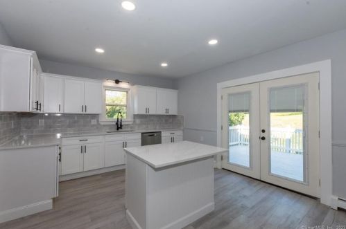 310 State Ave, Killingly CT 06241-2013 exterior