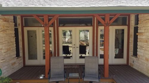 16003 Arbor Trl, Creedmoor, TX 78610-9380