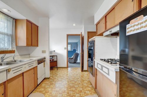 6007 47 Ave, Kenosha WI 53142-1319 exterior