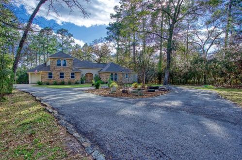 30801 High Meadow Cir, Magnolia, TX 77355-2191