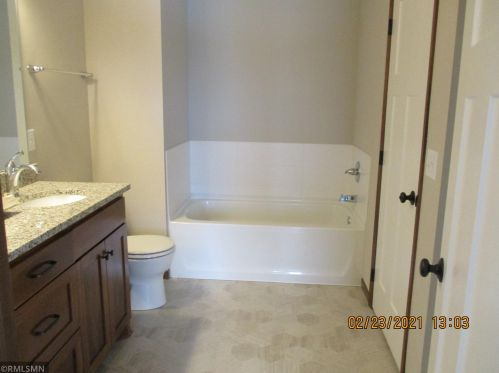 1025 45th Ave, Saint Cloud MN  56304-4667 exterior