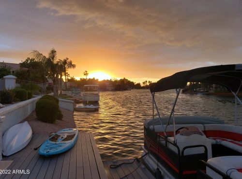 1820 Monarch Bay Dr, Gilbert AZ 85234-2713 exterior