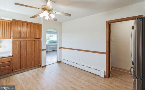 300 Highland Ter, Holmes PA  19043-1310 exterior