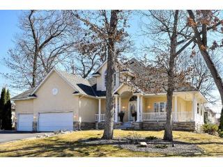 11242 Hidden Oaks Ct, Champlin, MN 55316-3038