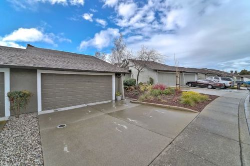 1767 Lindo St, Benicia, CA 94510-2342