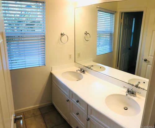 91-1023 Kaiakua St, Ewa Beach HI  96706 exterior