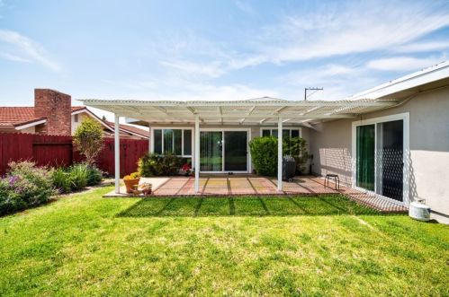 5412 Fox Hl Ave, Buena Park CA  90621-1507 exterior