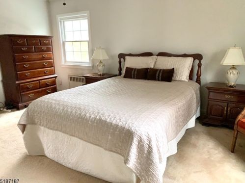 60 King St, Industrial Hillside NJ  07205-3023 exterior