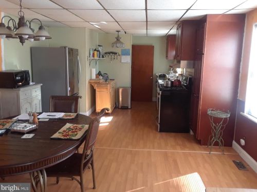 1334 Puritan Ave, West Deptford NJ  08096-1032 exterior
