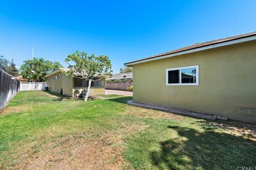 228 Waverly St, Orange CA  92866-1733 exterior