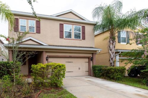 7226 Lumber Port Dr, Ruskin, FL 33573-0131