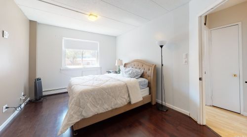755 Thieriot Ave, Bronx, NY 10473-2868