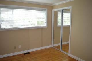 2207 12th St, Seattle WA  98056-2915 exterior