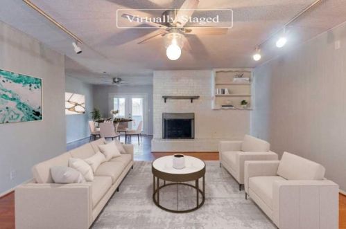 3608 Spring Valley Dr, Bedford, TX 76021-2228
