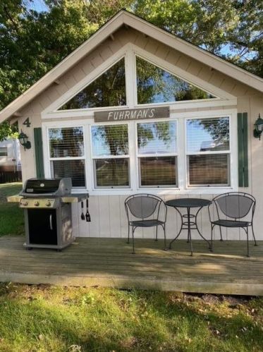 1222 Lake St, Osakis, MN 56360-8343