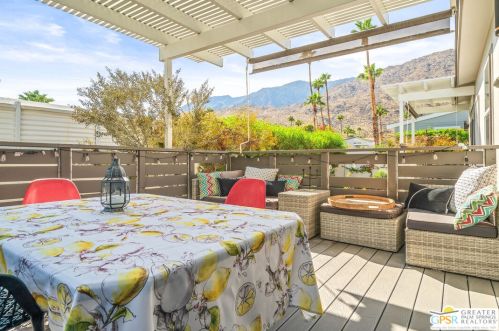 250 Lei Dr, Palm Springs, CA 92264-9049
