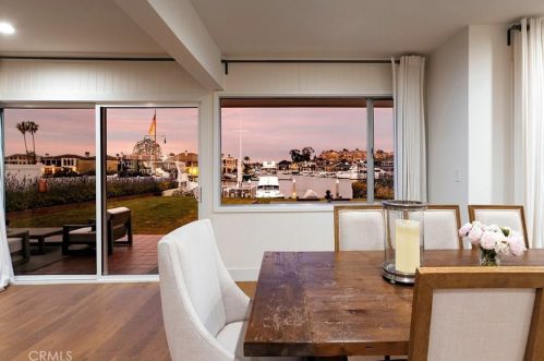 11 Harbor Island Rd, Newport Beach CA  92660 exterior