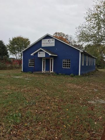 22548 Carey Rd, Athens, AL 35614-6409