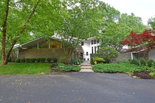 8500 Eustis Farm Ln, Cincinnati, OH 45243-4240