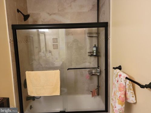 86 Shetland Way, New Castle DE  19720-6514 exterior