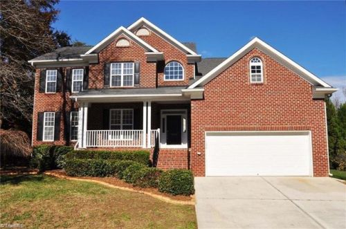 6019 Oakmont Ct, Kernersville, NC 27284-7786