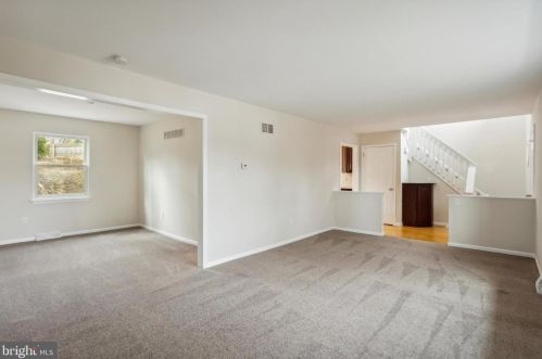 4415 Whitney Ave, Boothwyn, PA 19061-2719