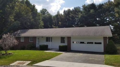 627 Easy St, Lake Ridge, WV 26330-1359