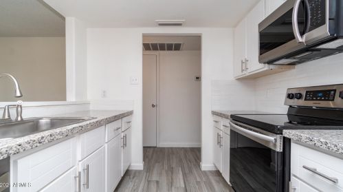 15036 38th Ave, Phoenix AZ  85053-4513 exterior