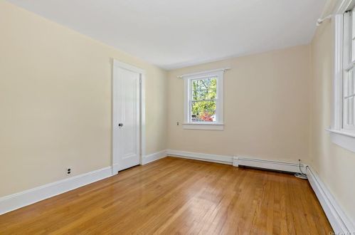 59 Orchard Ridge Rd, Chappaqua NY  10514-2731 exterior