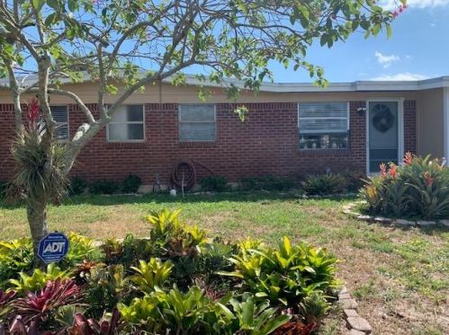 3762 Everglades Rd, West Palm Beach, FL 33410-2317