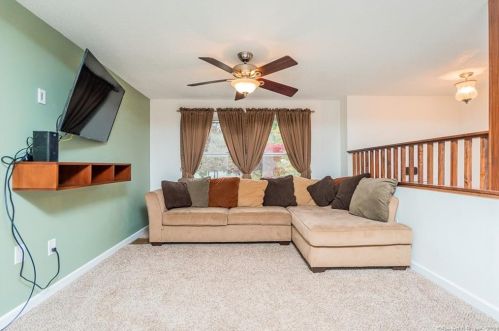 34 Juniper Ln, Norwich CT  06351-9119 exterior