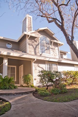 136 Pierpoint Cir, Folsom, CA 95630-1765
