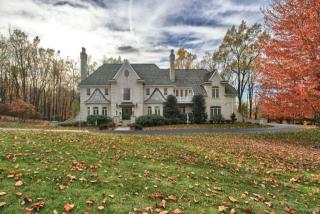 621 Carrington Ct, Hummelstown, PA 17036-9180
