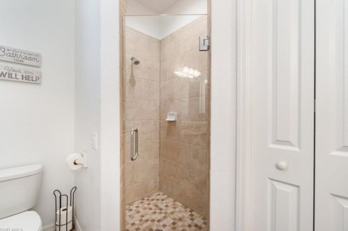 10290 Strike Ln, Bonita Springs FL  34135-6742 exterior