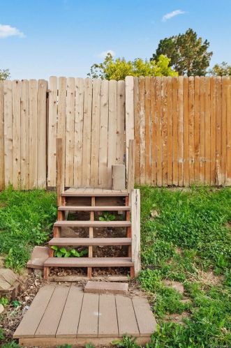 3801 Logan St, Englewood CO 80113-6845 exterior