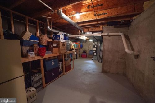 17 Maple Ln, Glen Mills PA  19342-2250 exterior