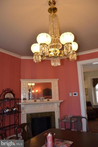 205 Lippincott Ave, Riverton NJ  08077-1309 exterior