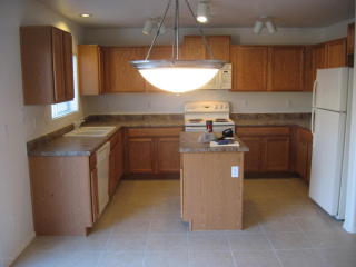 11570 Lee Ln, Youngtown, AZ 85363-1755