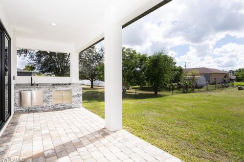 3017 11th St, Lehigh Acres FL  33976-3042 exterior