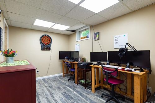 26 Beacham Rd, Rhinebeck NY  12572-3001 exterior