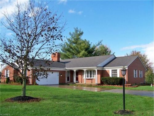 1101 Granger Rd, Medina OH  44256-8478 exterior