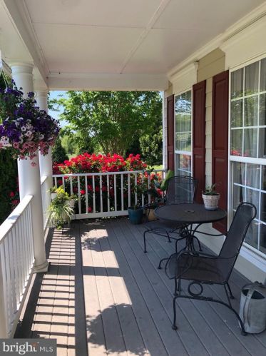 38443 Morrisonville Rd, Lovettsville VA  20180-3103 exterior