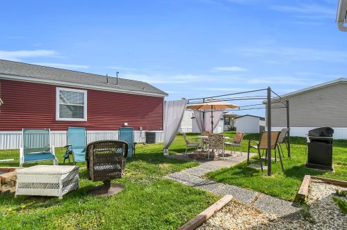 314 Robert Dr, Pataskala OH  43062-7237 exterior