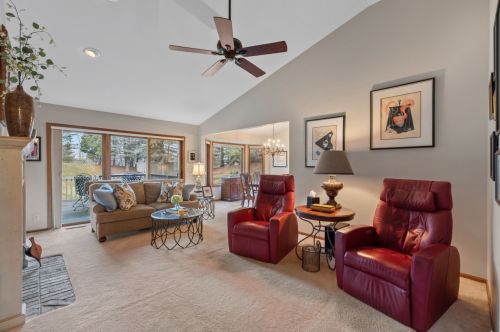 1510 Eastbrook Dr, Thiensville WI  53092-2986 exterior